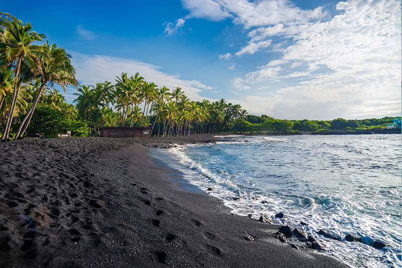 Punaluu black sand beach